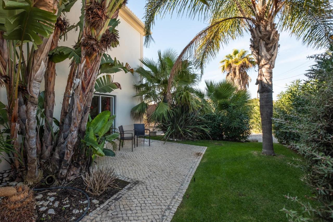 Villa Cordeiro - Heated Pool - Free Wi-Fi - Air Con Guia  Luaran gambar