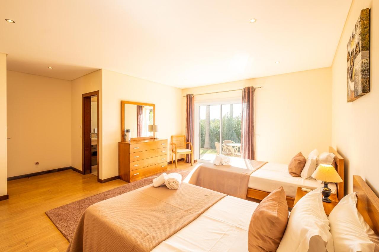 Villa Cordeiro - Heated Pool - Free Wi-Fi - Air Con Guia  Luaran gambar